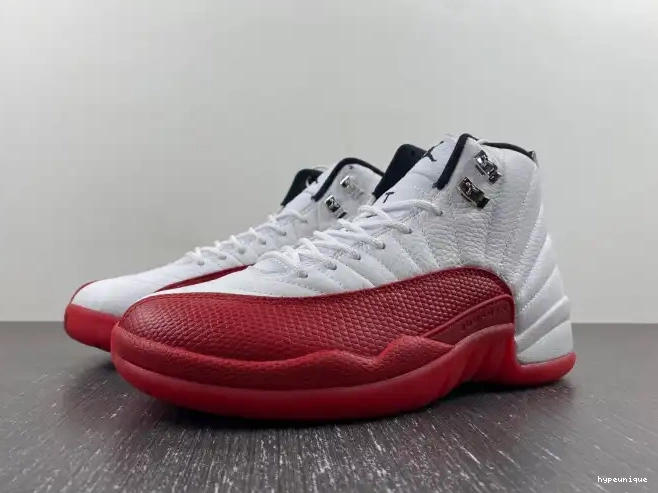 HYPE Retro Air 130690-110 Cherry 12 Jordan 0501